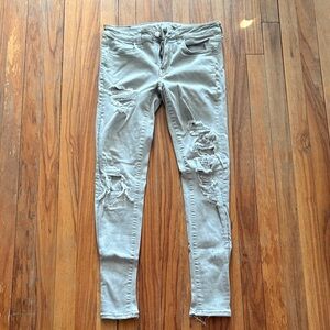 American Eagle Outfitters Light Gray Distressed Skinny Jeans